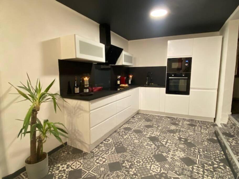 Appartement A Sommières Eksteriør bilde